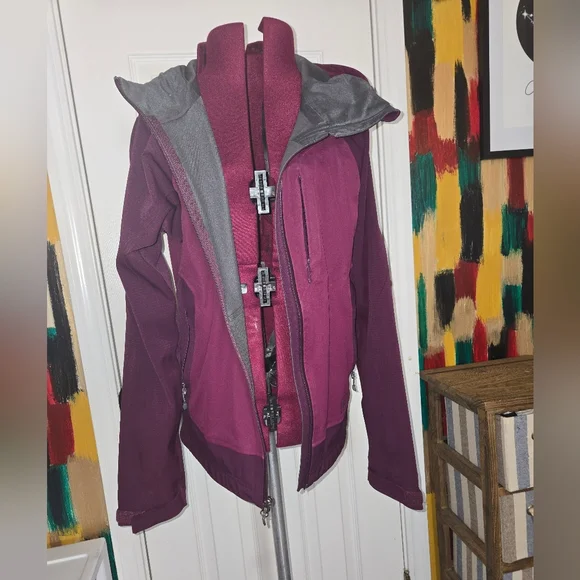REI Elements E1 Softshell Jacket With Hood Size Small - Picture 2 of 16